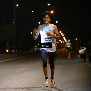 Runner Photo 7705694