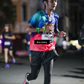 Runner Photo 7705708