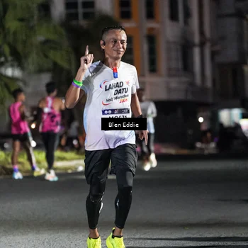 Runner Photo 7705709