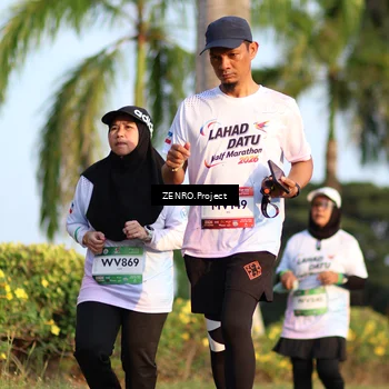 Runner Photo 7705713
