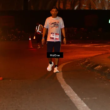 Runner Photo 7705745