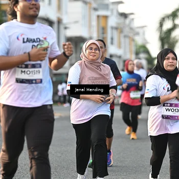 Runner Photo 7705749