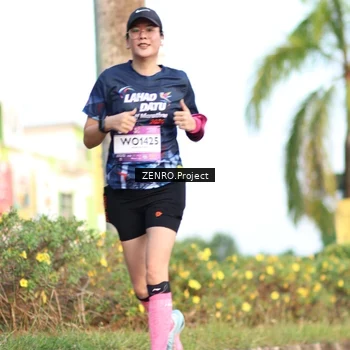 Runner Photo 7705754