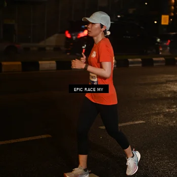 Runner Photo 7705757