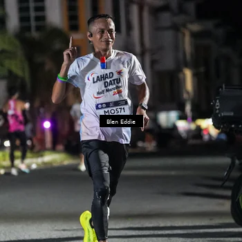 Runner Photo 7705767
