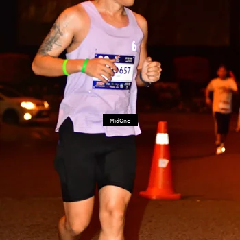 Runner Photo 7705782