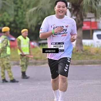 Runner Photo 7705799