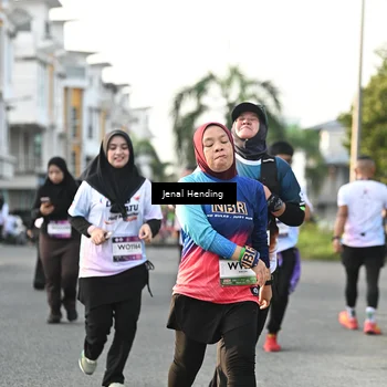 Runner Photo 7705802