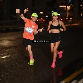 Runner Photo 7705815