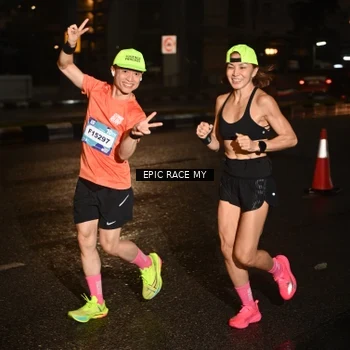 Runner Photo 7705825