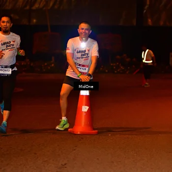Runner Photo 7705868