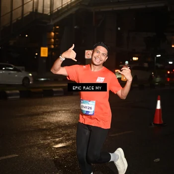 Runner Photo 7705870