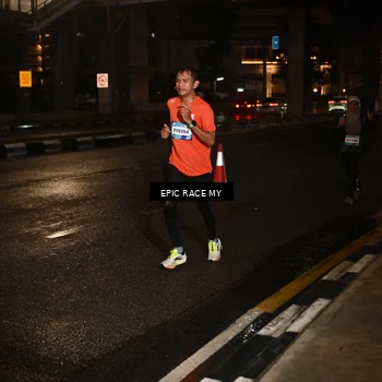 Runner Photo 7705888