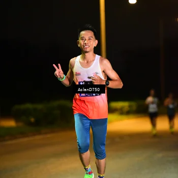 Runner Photo 7705892