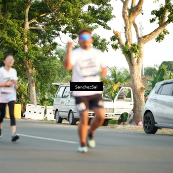 Runner Photo 7705902