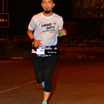 Runner Photo 7705908