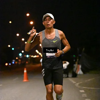 Runner Photo 7705930