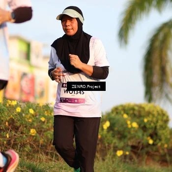 Runner Photo 7705932