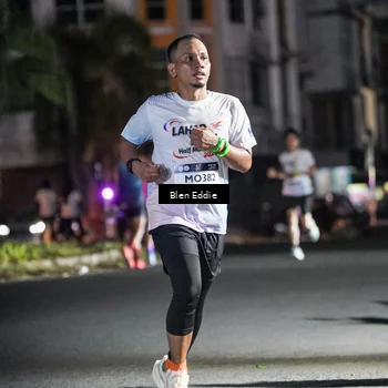 Runner Photo 7705938