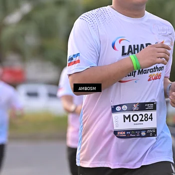 Runner Photo 7705950