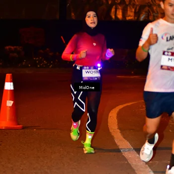 Runner Photo 7705958