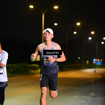 Runner Photo 7705962