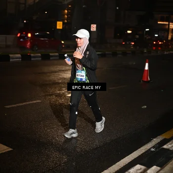 Runner Photo 7705963