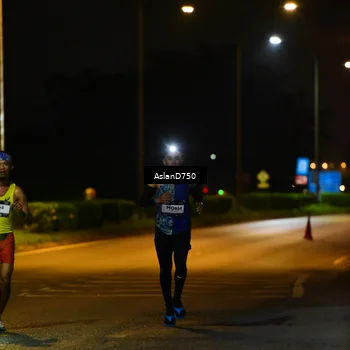 Runner Photo 7705980