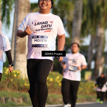 Runner Photo 7705989