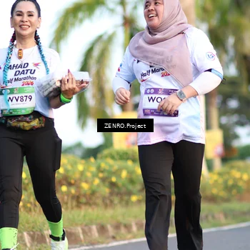 Runner Photo 7706005
