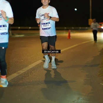 Runner Photo 7706067