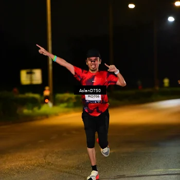 Runner Photo 7706086