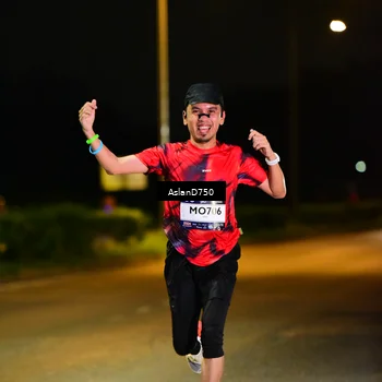 Runner Photo 7706096