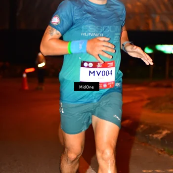 Runner Photo 7706102