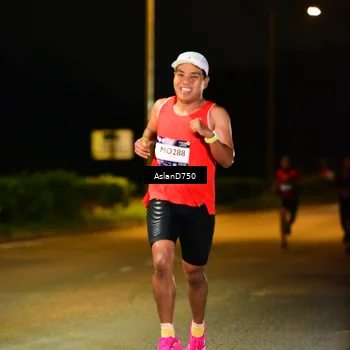 Runner Photo 7706125
