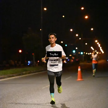 Runner Photo 7706152
