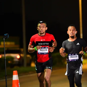 Runner Photo 7706162