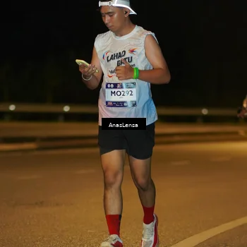 Runner Photo 7706178