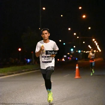Runner Photo 7706186