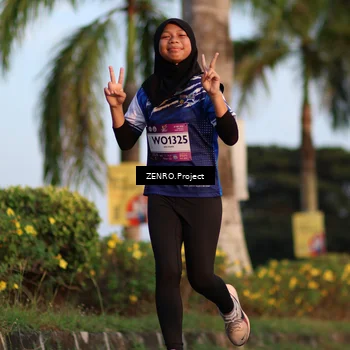 Runner Photo 7706212