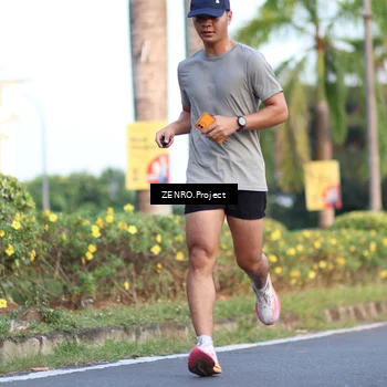 Runner Photo 7706214