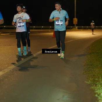 Runner Photo 7706217