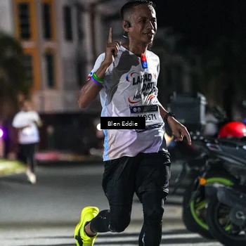 Runner Photo 7706238
