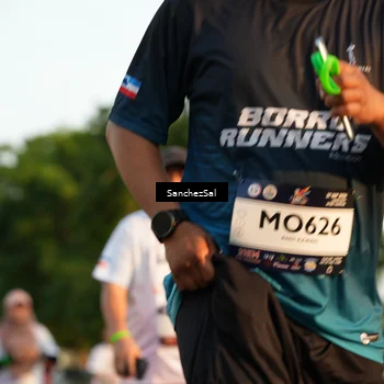 Runner Photo 7706251