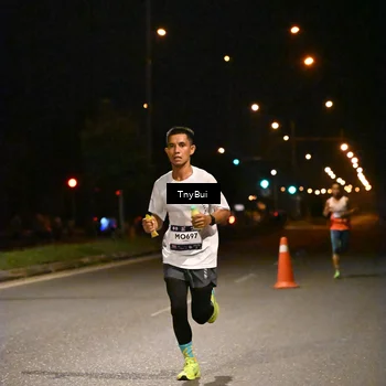 Runner Photo 7706265