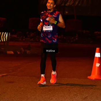 Runner Photo 7706266