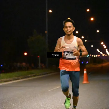 Runner Photo 7706272