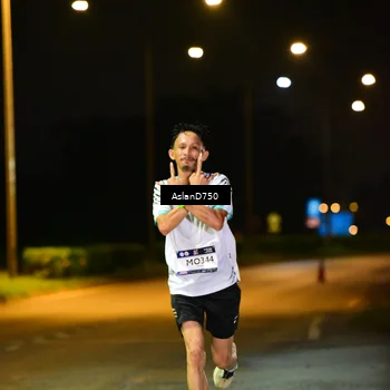 Runner Photo 7706288