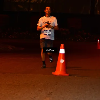 Runner Photo 7706291