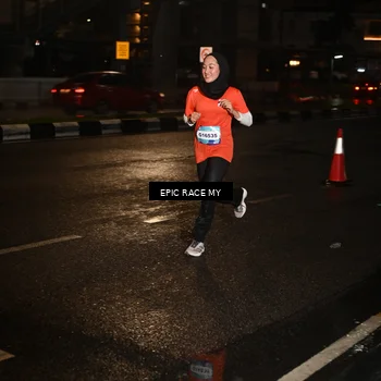 Runner Photo 7706294